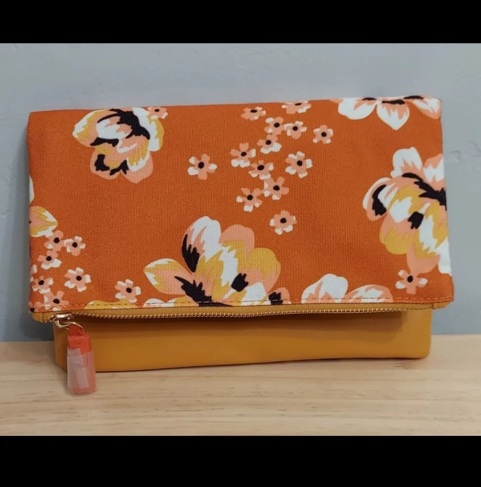 NWOT Rachel Pally Anthropologie Zahara Vegan Clutch Orange Floral